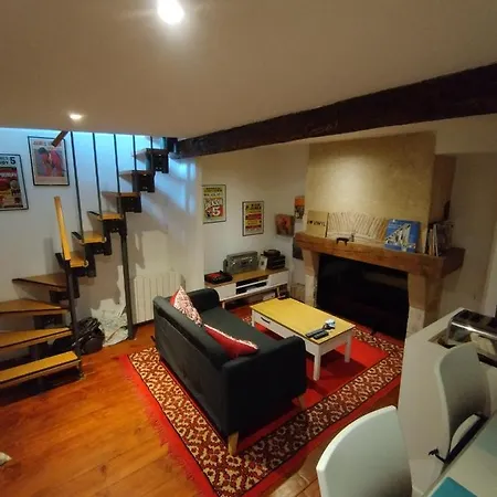 Appartement Duplex Au Cœur Du Quartier Historique!