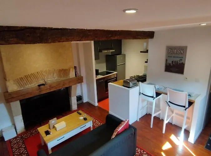 Duplex Au Coeur Du Quartier Historique!